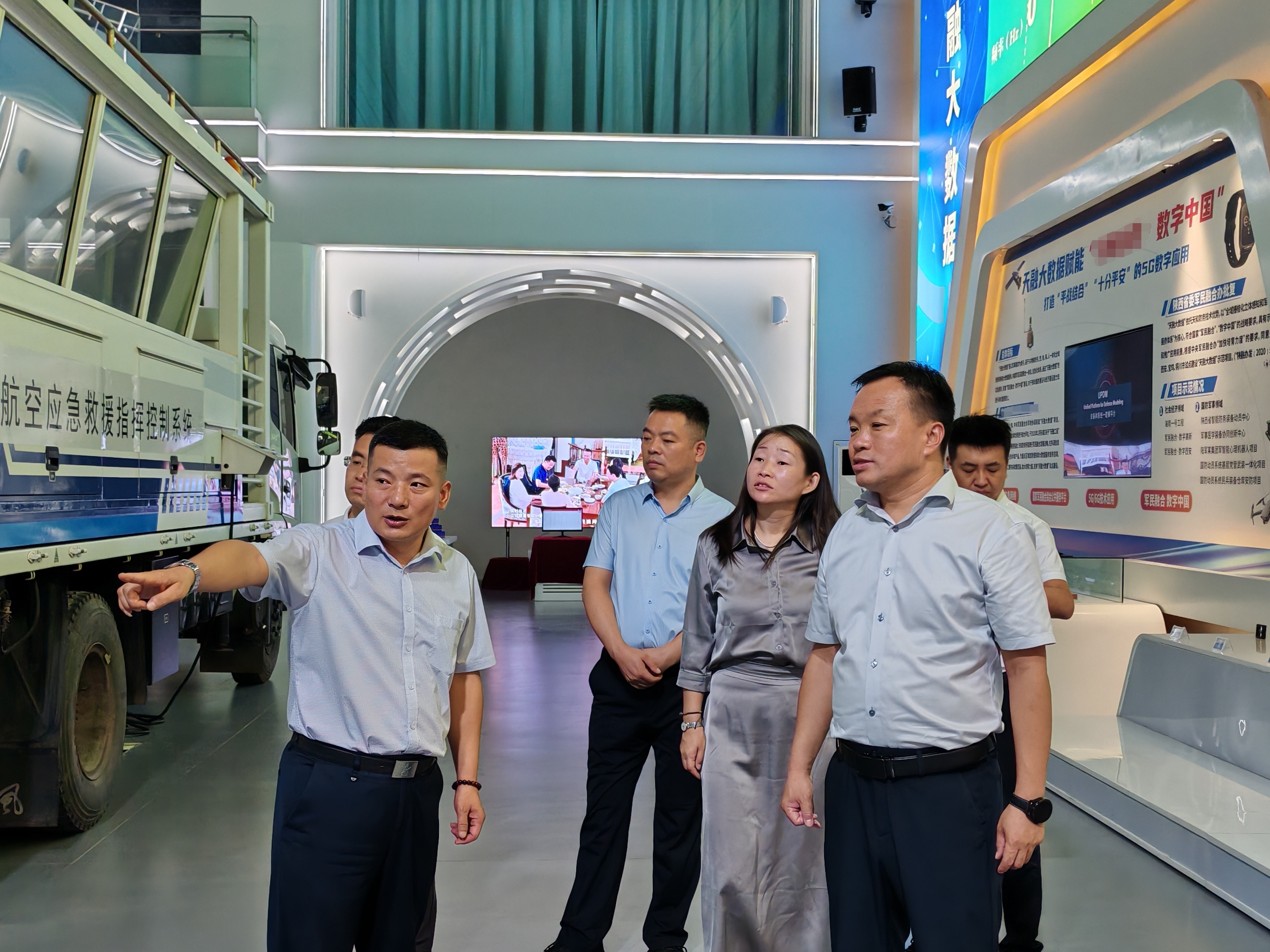 銅川市新區(qū)管委會(huì)主任郭海軍一行到訪天和防務(wù) 共商低空經(jīng)濟(jì)產(chǎn)業(yè)發(fā)展大計(jì)